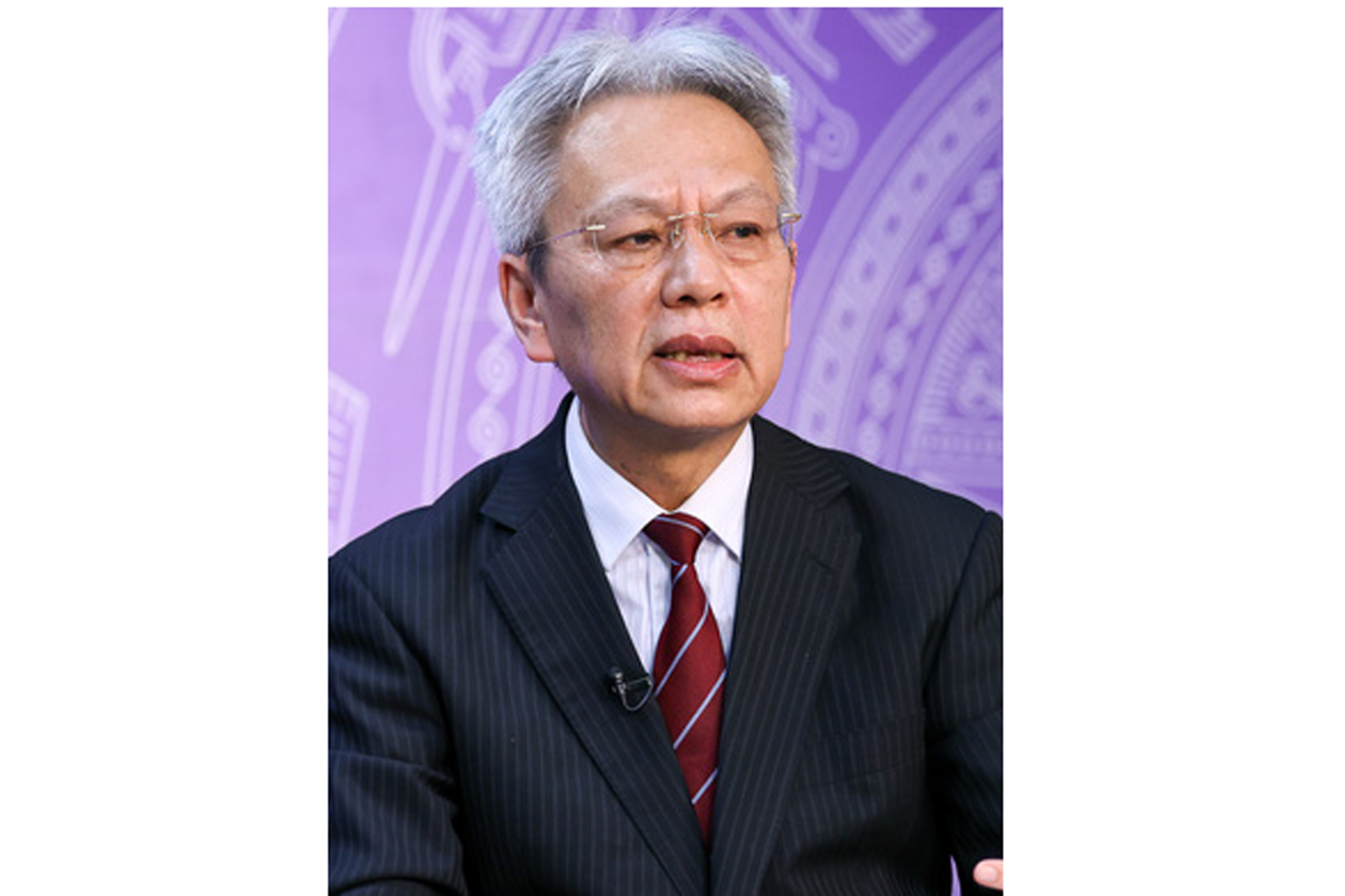 Chấn chỉnh tình trạng “bội thực” văn bản, hội họp và bệnh hình thức trong hệ thống chính trị - Bài 1: “Bệnh giấy tờ” chồng chéo gây hao mòn nguồn lực xã hội và làm chậm cơ hội phát triển đất nước